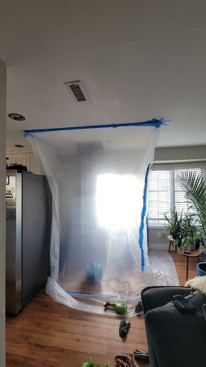 Kitchen Dust Containment